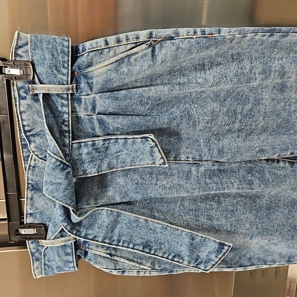 💕SEZANE💕 Austin Belted Paperbag Denim Trousers ~ Bleached Blue FR 36 NWOT - Picture 14 of 16